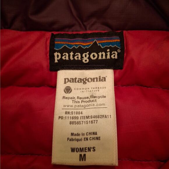 Patagonia Puff Coat Women's Size M - Picture 3 of 7